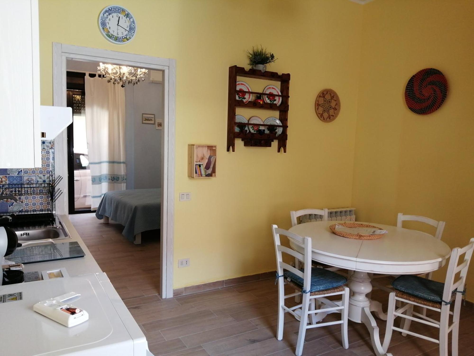 Karaly - Posto Auto/moto Holiday home *